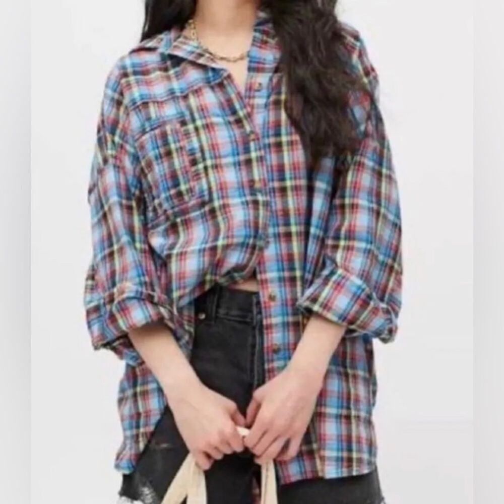 URBAN OUTFITTERS BRYCE OVERSIZE SHIRT SIZE XS